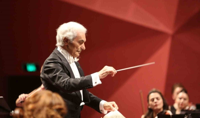 Ünlü Şef Gürer Aykal'dan konser