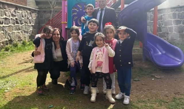 Uşak Belediyesi'nden miniklere anlamlı ziyaret