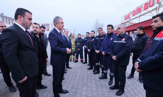 Vali Akkoyun Kızıltepe İtfaiye Grup Amirliği personeliyle bir araya geldi