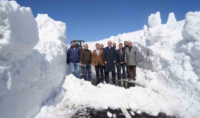 Vali Avni Çakır: "20 bin kilometreden fazla yol açma çalışması gerçekleştirdik"
