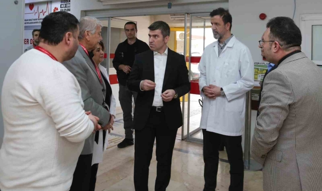 Vali Bakan'dan hastanede inceleme