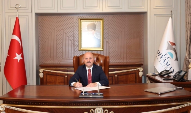 Vali Varol'dan İstiklal Marşı'nın kabulü açıklaması