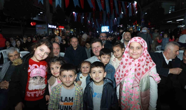Vatandaşlar, Ramazan ayının manevi coşkusunu hep birlikte yaşadı