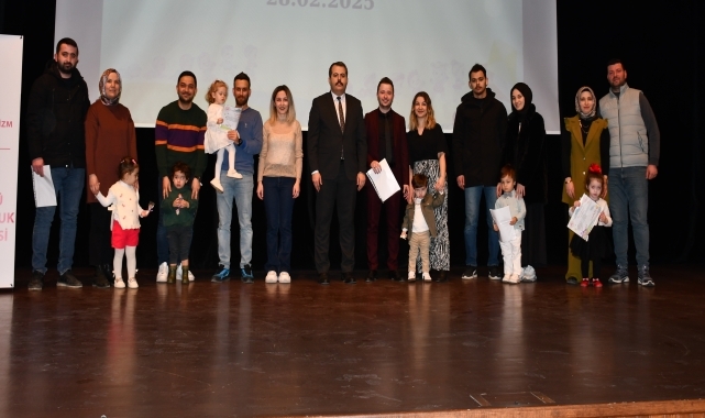 Vezirköprü&#039;de eğitimlerini tamamlayan bebeklere sertifika verildi