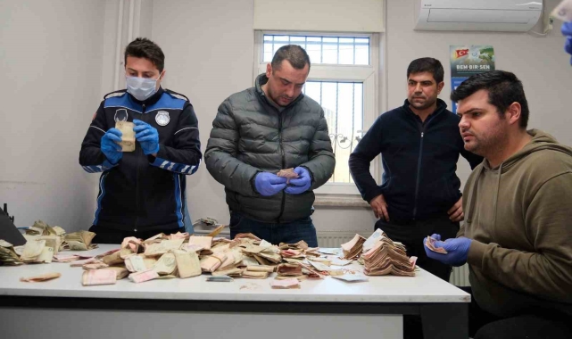 Yalova&#039;da dilencinin üzerinden 164 bin lira çıktı