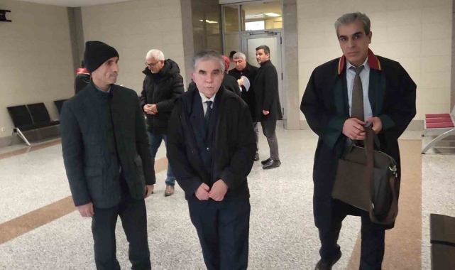Yeni Asya Gazetesi eski Genel Yayın Yönetmeni Kazım Güleçyüz'e 1 yıl 3 ay hapis cezası