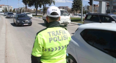Yeni Konya-Antalya karayolunda trafik yoğunluğu