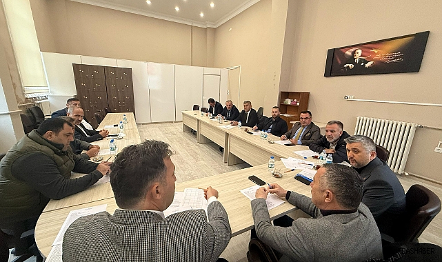 AK Parti Sinop grubu yerel yönetimleri konuştu