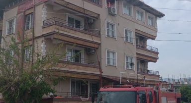 Antakya'da ev alevlere telsim oldu