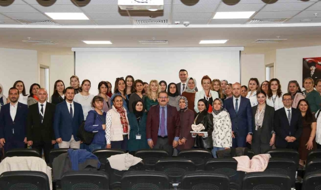 Antalya'da ebeler için "Doğal Olan Normal Doğum" eğitimi başladı