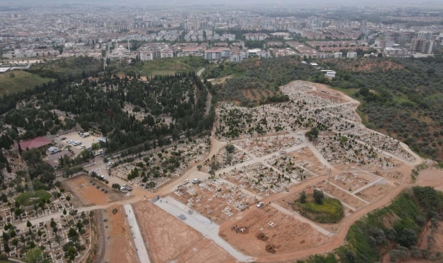 Aydın'da cenaze sayısı yıllık yüzde 290 arttı, 131 bin metrekare alanda boş yer kalmadı