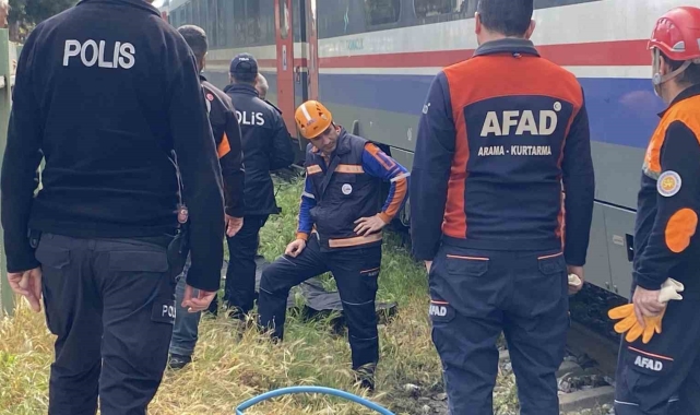 Aydın&#039;da tren yayaya çarptı: 1 ölü