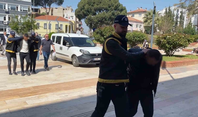 Aydın'daki 'mantolama' kavgası: 2 şüpheli adliyeye sevk edildi