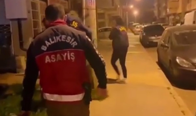 Balıkesir merkezli 5 ilde dolandırıcılık operasyonu
