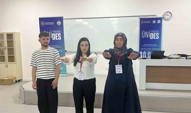 Bayburt'ta üniversite öğrencilerine odyoloji mesleğinin tanıtımı yapıldı