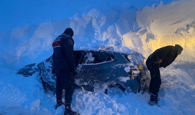 Bayburt'ta yaylada mahsur kalan 4 kişi kurtarıldı