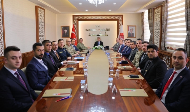 Bayburt'un asayiş konuları Genişletilmiş İl Güvenlik ve Asayiş Koordinasyon Toplantısı'nda değerlendirildi