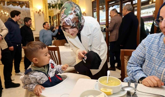 Bayram tatilindeki ziyaretçi sayısı esnafı mutlu etti