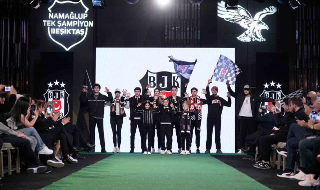 Beşiktaş'ta, Kartal Yuvası 2025-2026 Sonbahar - Kış koleksiyonu tanıtıldı