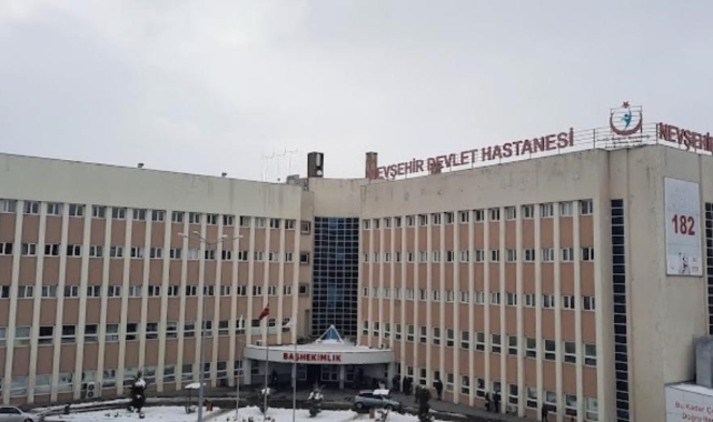 Bıçaklandıktan sonra kendine pansuman yapan şahıs hayatını kaybetti