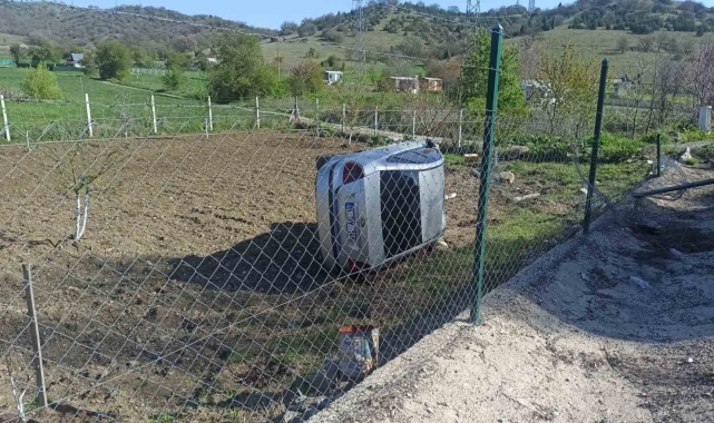 Bilecik'te şarampole yuvarlanan aracın sürücüsü yaralandı