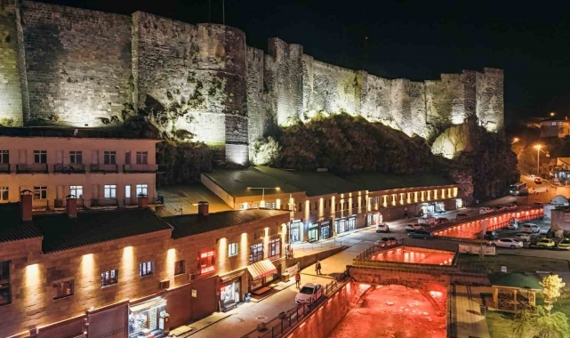 Bitlis'in tarihi dokusu yeniden canlanıyor