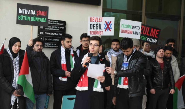 BTÜ'lü öğrencilerden tekbir çağrısı