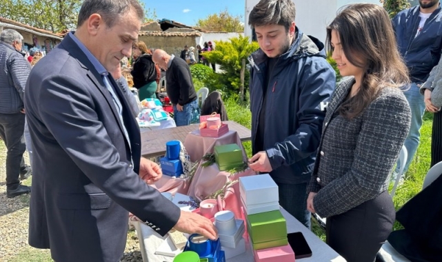 Burhaniye de Kaymakam Memiş tohum takasına katıldı