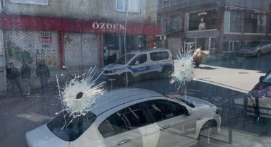 Bursa'da bir şüpheli sabah saatlerinde iş yeri kurşunlayıp kaçtı