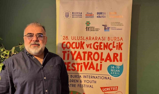 Bursa'da tiyatro şöleni