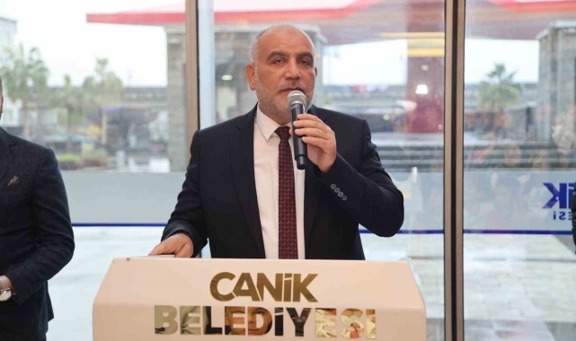 Canik'te coşkulu bayramlaşma