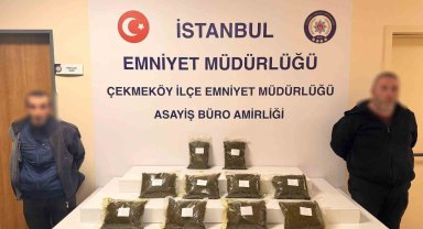 Çekmeköy'de bir araçtan 10 kilo bonzai çıktı