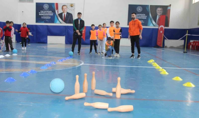 Cizre'de ilkokul öğrencileri fiziksel etkinliklerde buluşuyor