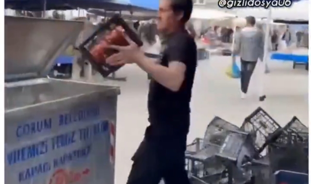 Çorum'da tepki için çöpe dökülen domates satıcısına ceza