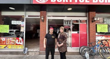 'Cüzdanımı dolmuşta unuttum' diyerek dönerleri alıp sırra kadem basan kadının verdiği numara başkasına ait çıktı