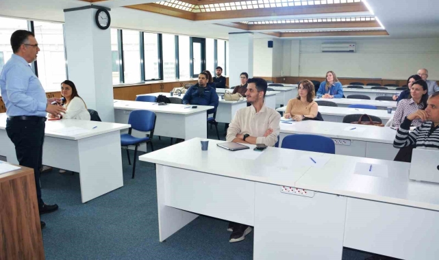Denizli Ticaret Odası'dan üyelerine ücretsiz dış ticaret eğitimi