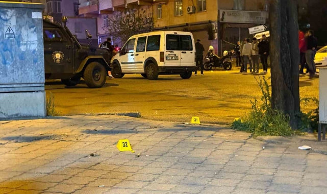 Diyarbakır'da 13 kişinin yaralandığı kavgada 1 kişi yaşamını yitirdi