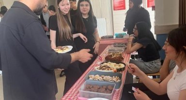 Diyarbakır'da lise öğrencilerinden Gazze'deki çocuklara yardım eli