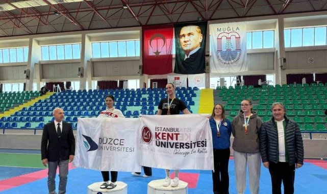 Düzce Üniversitesi öğrencilerinin büyük başarı gösterdi