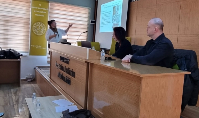 Edremit'te kasap ve şarküterilere hijyen eğitimi verildi