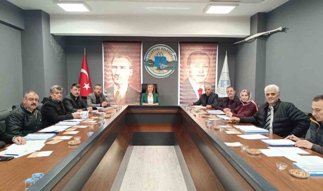 Encümen üyeleri kur'a atışıyla seçildi