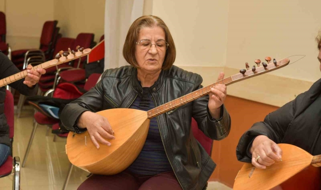 Esenyurtlulara 9 farklı branşta müzik eğitimi