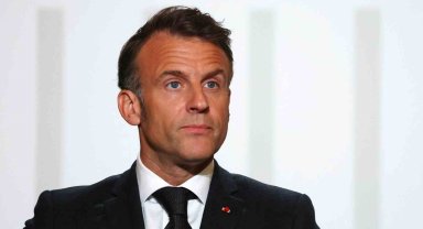 Fransa Cumhurbaşkanı Macron: "ABD'nin öfkesi yalnızca Başkan Putin'e yönelmeli"
