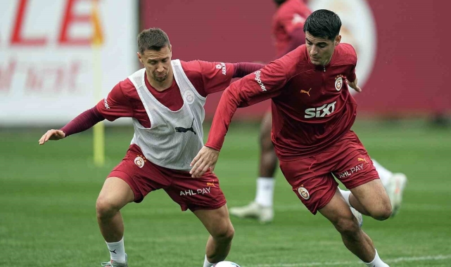 Galatasaray, Samsunspor maçı hazırlıklarına ara vermeden başladı