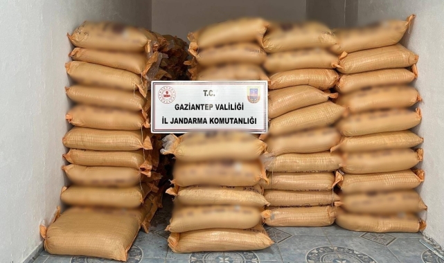 Gaziantep&#039;te 1,4 milyon TL değerinde sahte gübre ele geçirildi