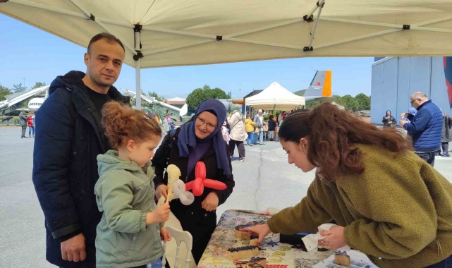 Hava Kuvvetleri Müzesi'nde 23 Nisan coşkuyla kutlandı