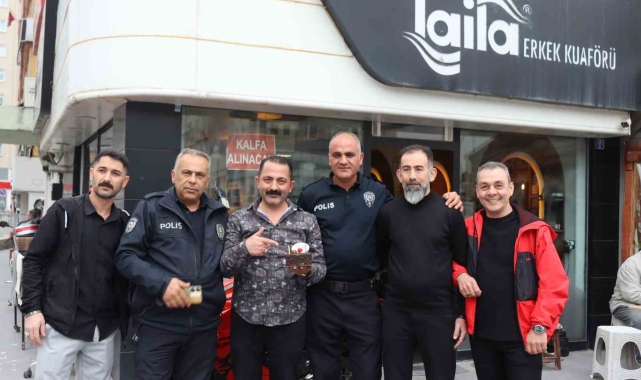 İhbara geldiler, pasta yediler