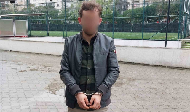 Kaçarken polis araçlarına çarpan alkollü sürücü yakalandı