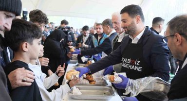 Kağıthane'de balık ekmek ziyafeti