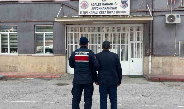 Kasten yaralama suçundan aranan şahsı jandarma yakaladı